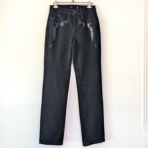 Guess Women's Amaya Straight Leg Black Jeans with Black Leather Applique~Size 27 - Picture 2 of 9